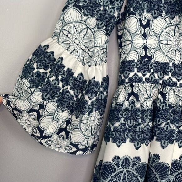 Eliza J Navy and White Mini Dress - Picture 4 of 12